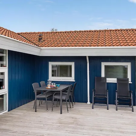 3 Bedroom Amazing In Vakantiehuis *