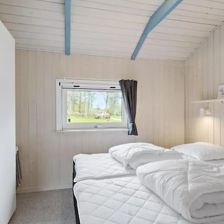 3 Bedroom Amazing In Vakantiehuis Tranekær